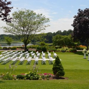 Kalamazoo Country Club Wedding Photo